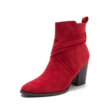 Load image into Gallery viewer, Martin Boots Women&#39;s New Short Boots in Autumn and Winter High Heels
