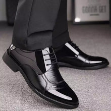 Load image into Gallery viewer, Business Luxury OXford Shoes Men Breathable Leather Shoes
