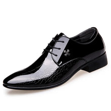 Load image into Gallery viewer, Italian oxford shoes patent leather wedding shoes pointed toe

